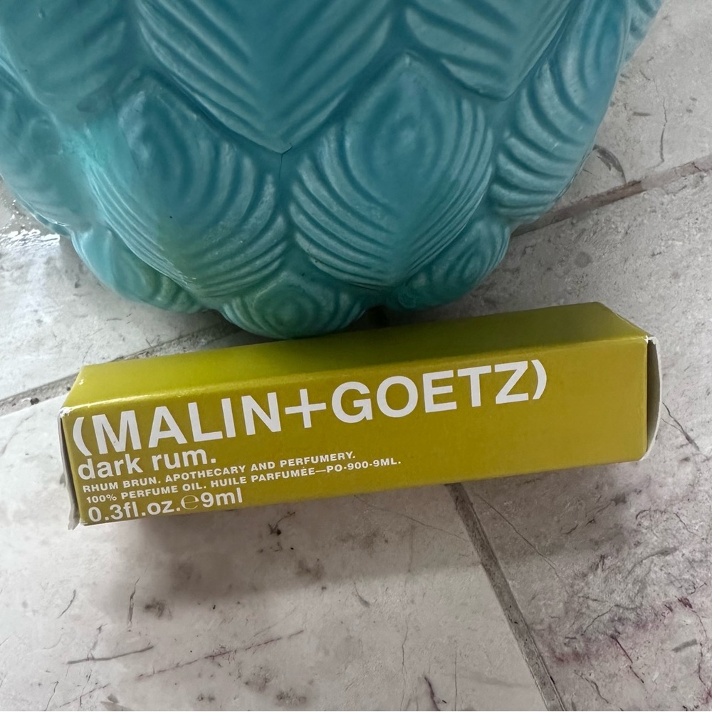 🥃 MALIN+GOETZ dark rum perfume oil 0.3 fl oz, NEW - Picture 2 of 4